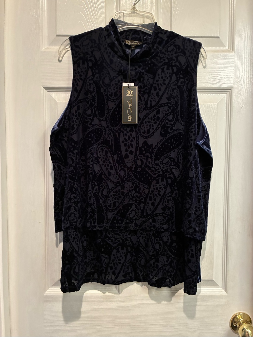 DG2 by Diane Gilman Navy Velvet Paisley Mock-Neck Sleeveless Top